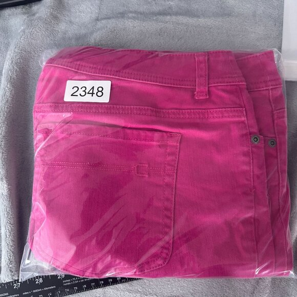 Chico's Cropped Ankle Jeans Womens Size 3 High Rise Five Design Pockets Pink - Picture 12 of 12